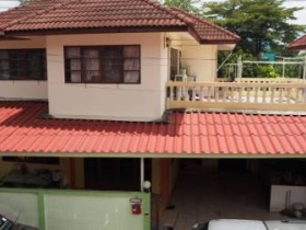 ขายบ้านเดี่ยวใกล้สนามบินดอนเมืองเพียง 10 นาที หน้ากว้างหลังมุม